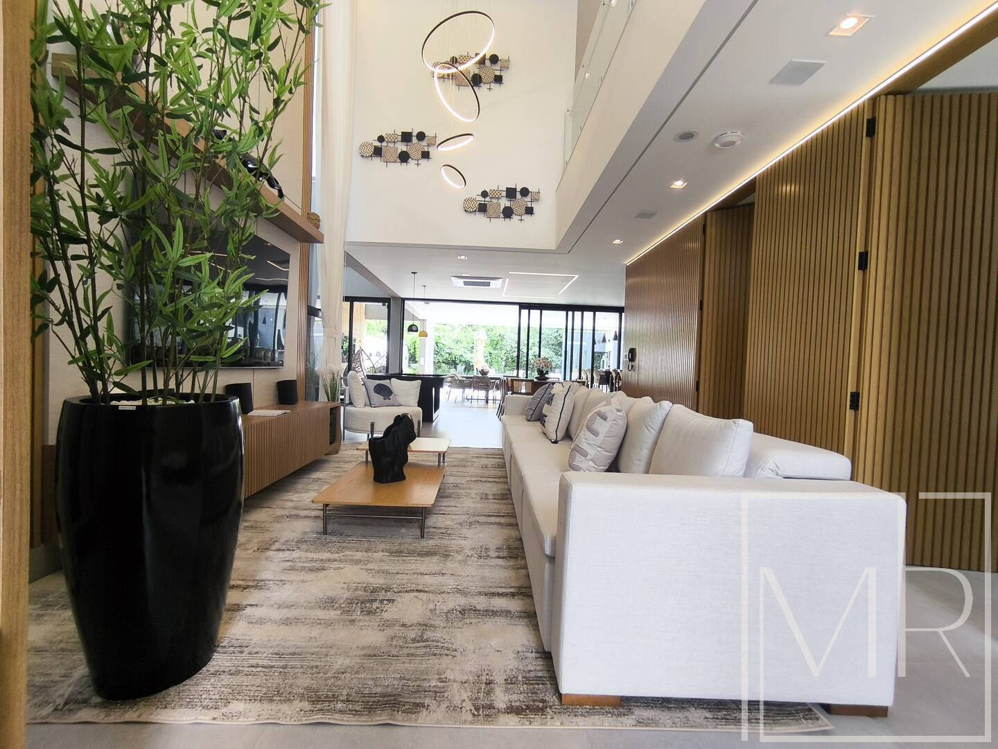 Casa, 6 quartos, 483 m² - Foto 1