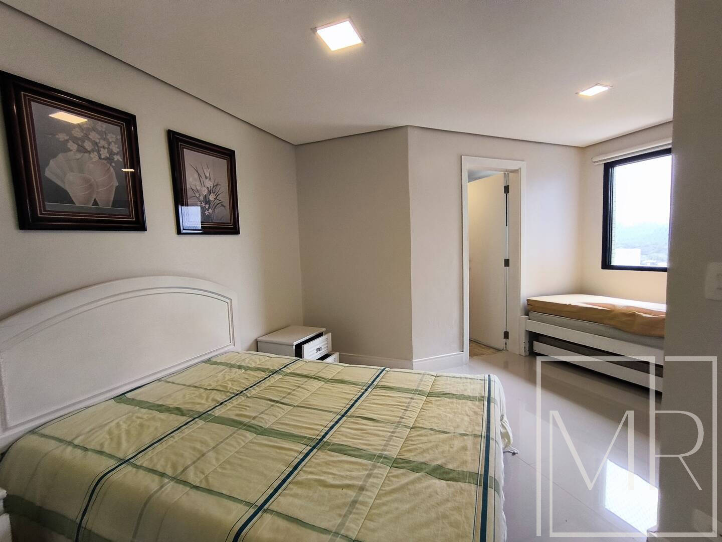 Cobertura, 4 quartos, 341 m² - Foto 33
