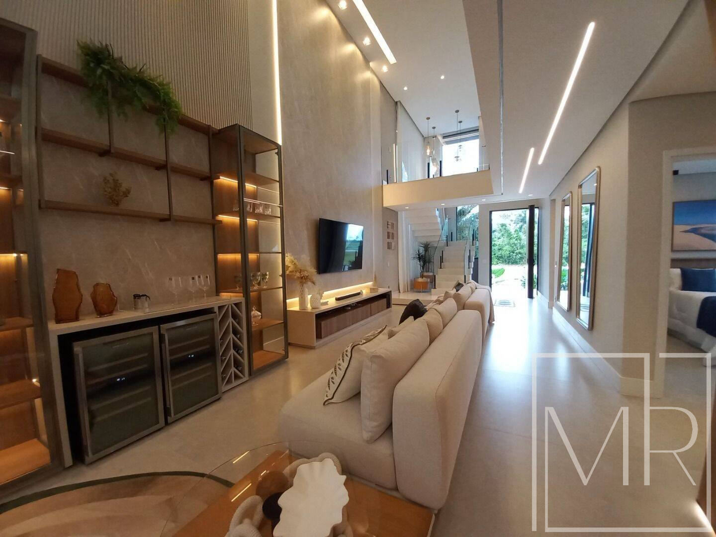 Casa, 6 quartos, 455 m² - Foto 2