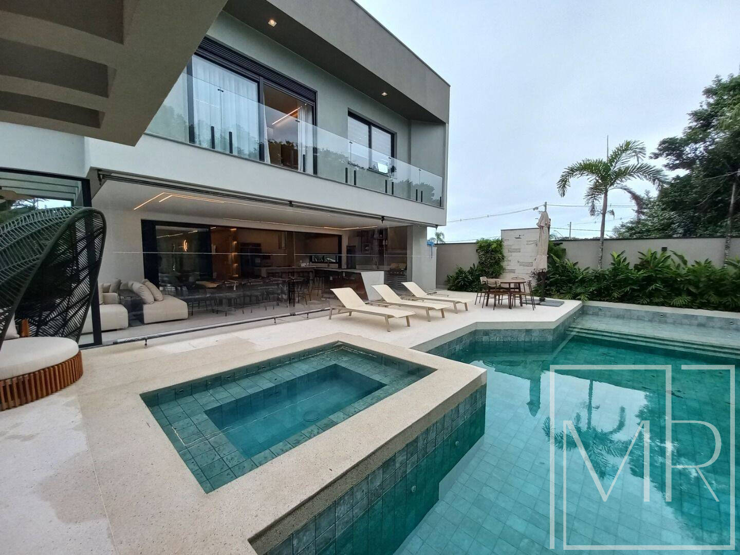Casa, 6 quartos, 455 m² - Foto 1