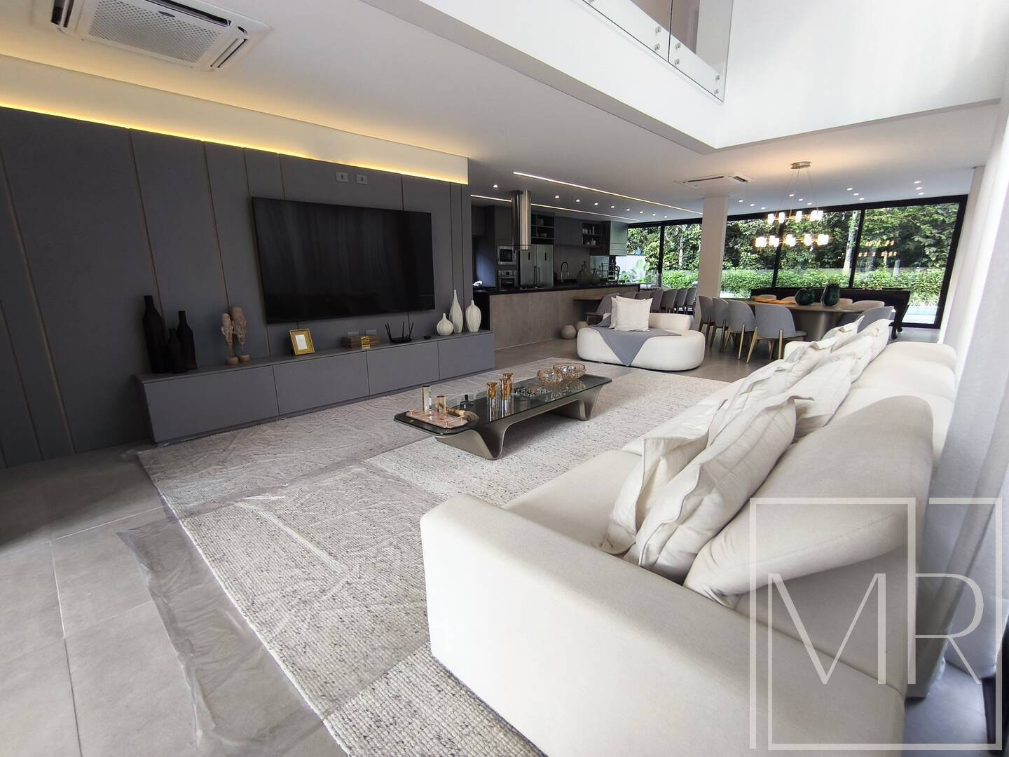 Casa, 6 quartos, 420 m² - Foto 1