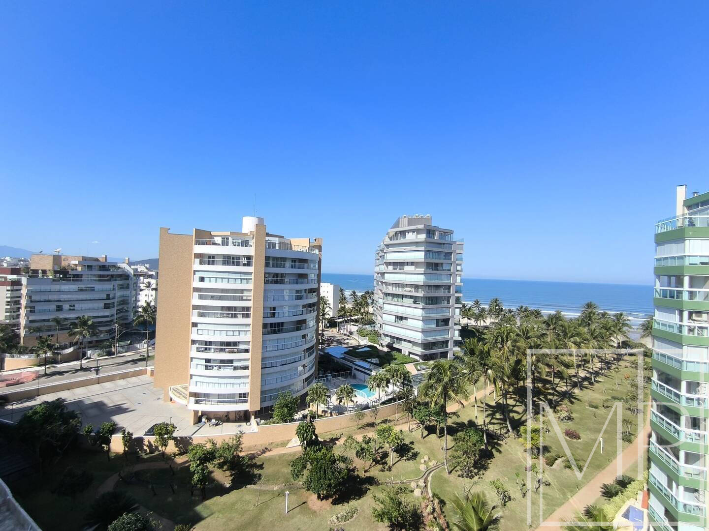 Cobertura, 4 quartos, 341 m² - Foto 9