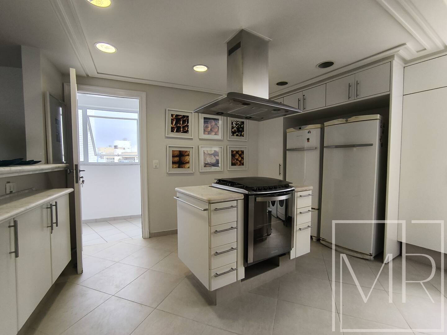 Apartamento, 3 quartos, 203 m² - Foto 10