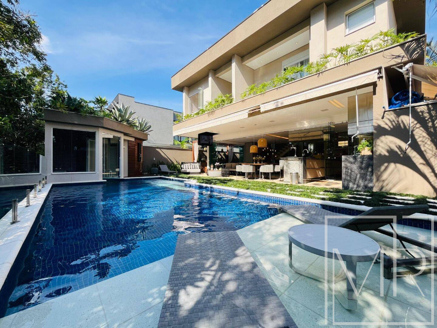 Casa, 7 quartos, 430 m² - Foto 2