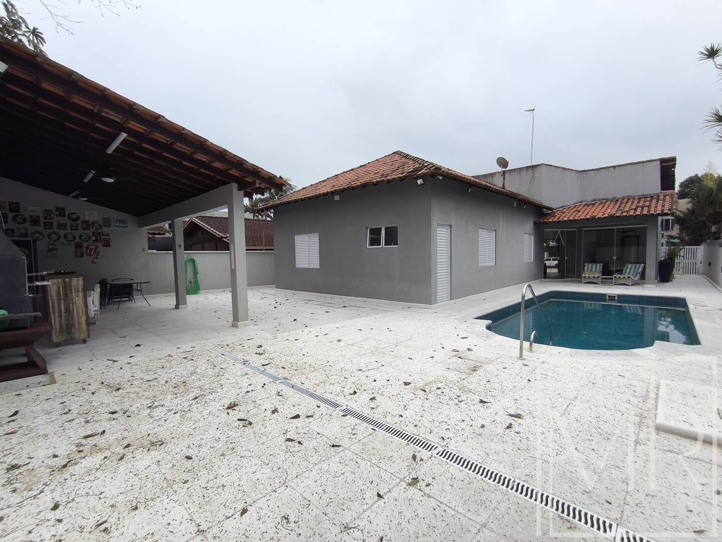 Casa, 3 quartos, 170 m² - Foto 1