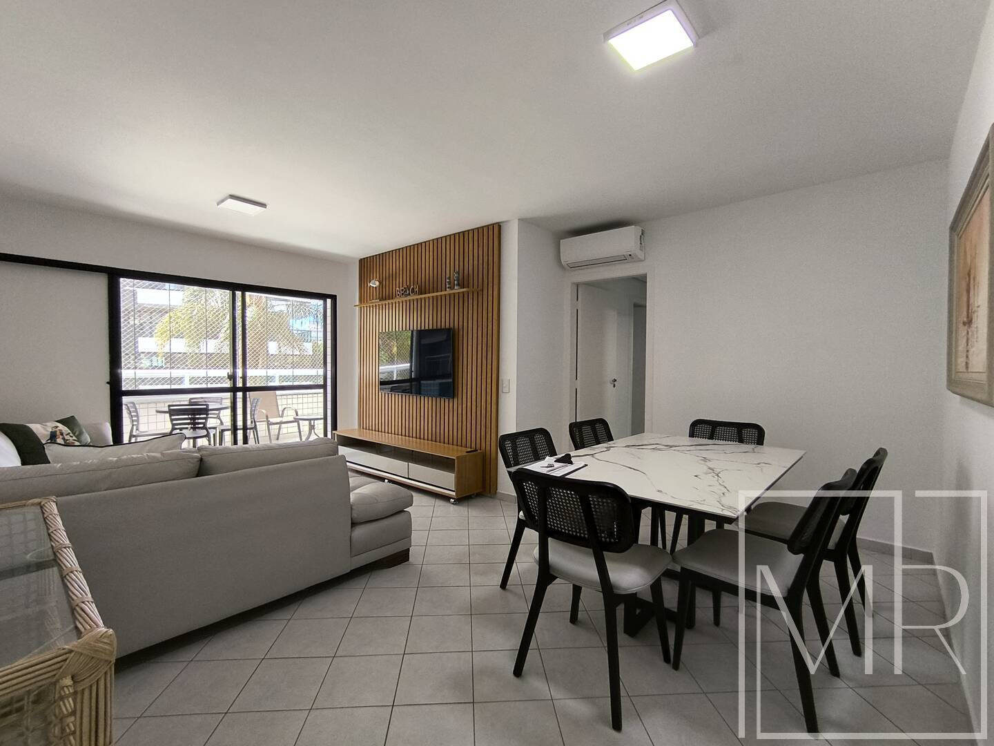 Apartamento, 3 quartos, 100 m² - Foto 2