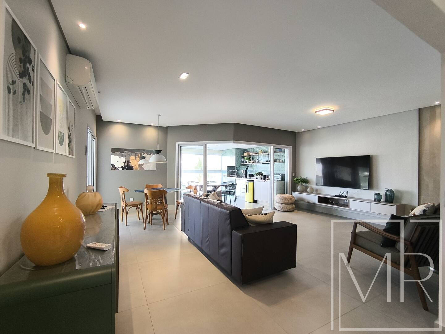 Apartamento, 3 quartos, 119 m² - Foto 2