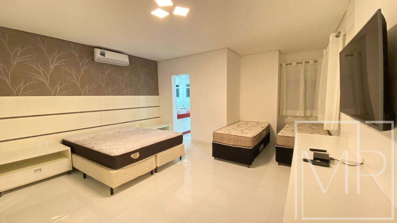 Casa, 5 quartos, 367 m² - Foto 30