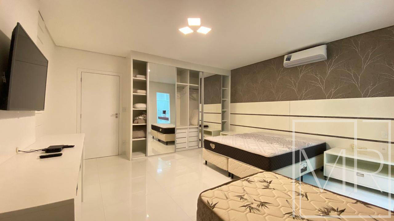 Casa, 5 quartos, 367 m² - Foto 34