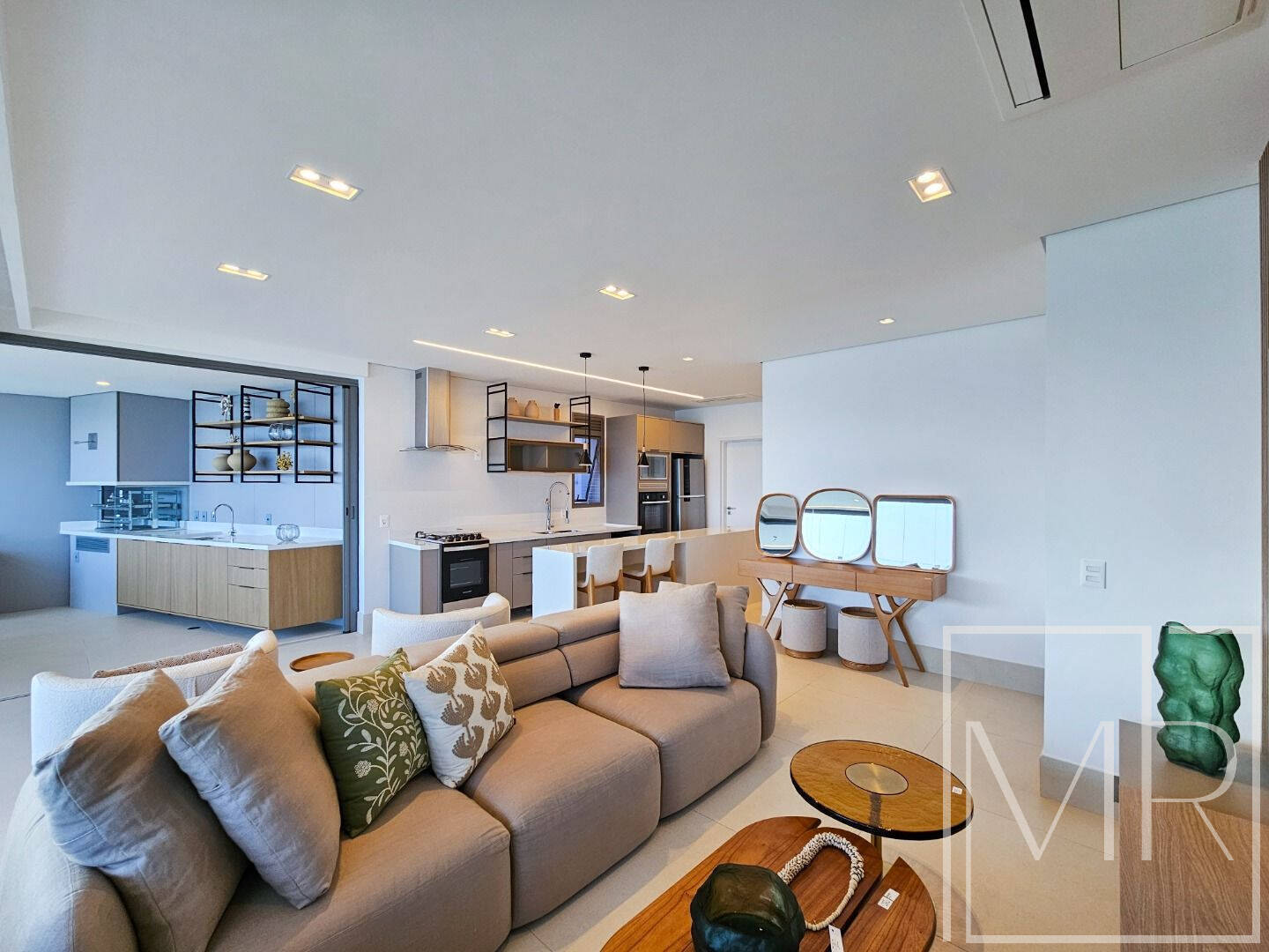 Apartamento, 4 quartos, 202 m² - Foto 11