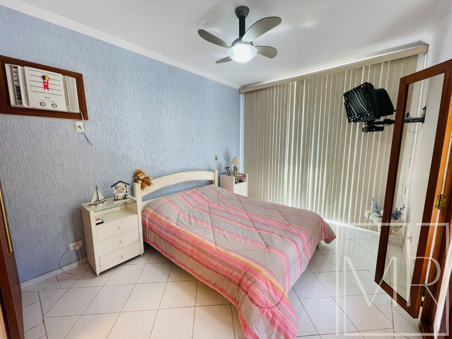 Casa, 4 quartos, 300 m² - Foto 12