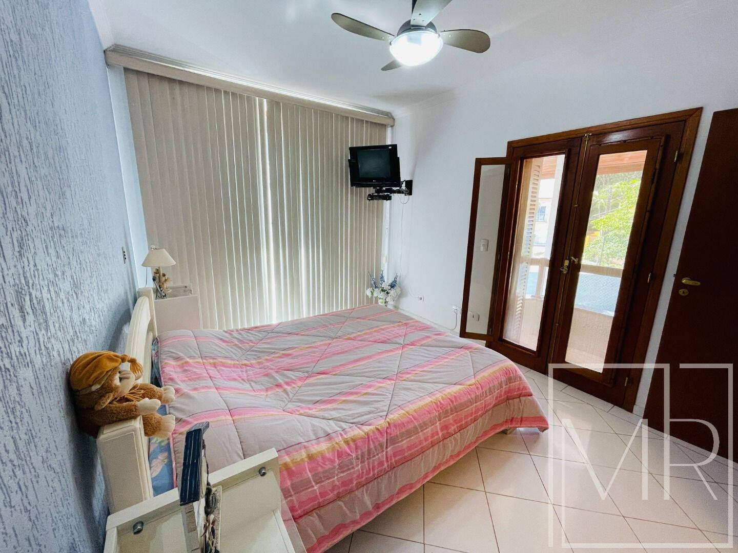 Casa, 4 quartos, 300 m² - Foto 14