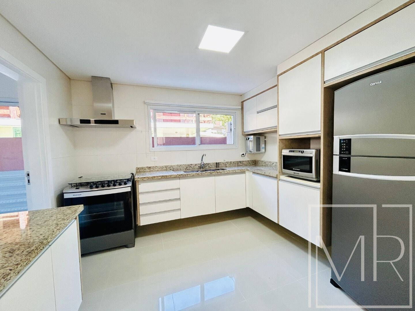 Casa, 5 quartos, 285 m² - Foto 10