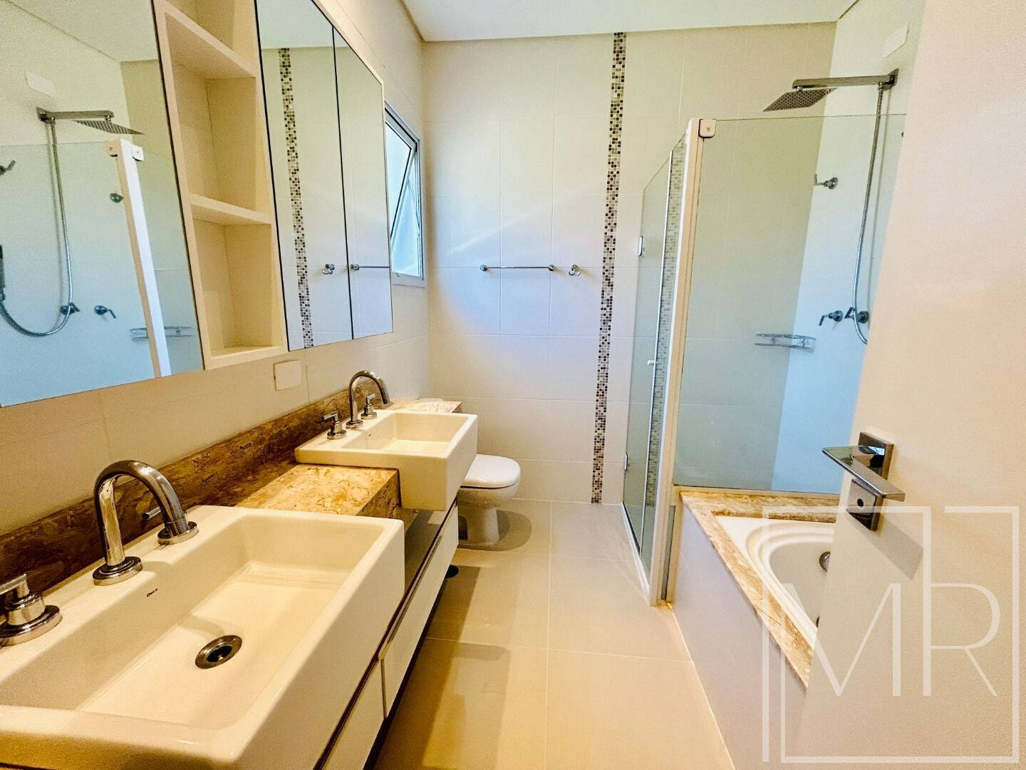 Casa, 5 quartos, 285 m² - Foto 17