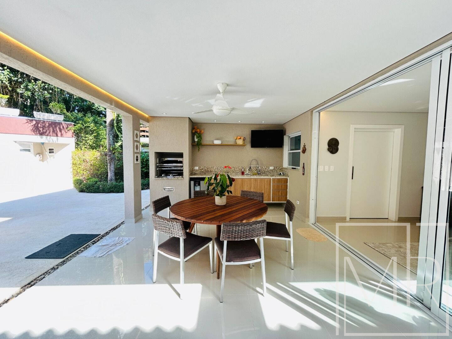 Casa, 5 quartos, 285 m² - Foto 29