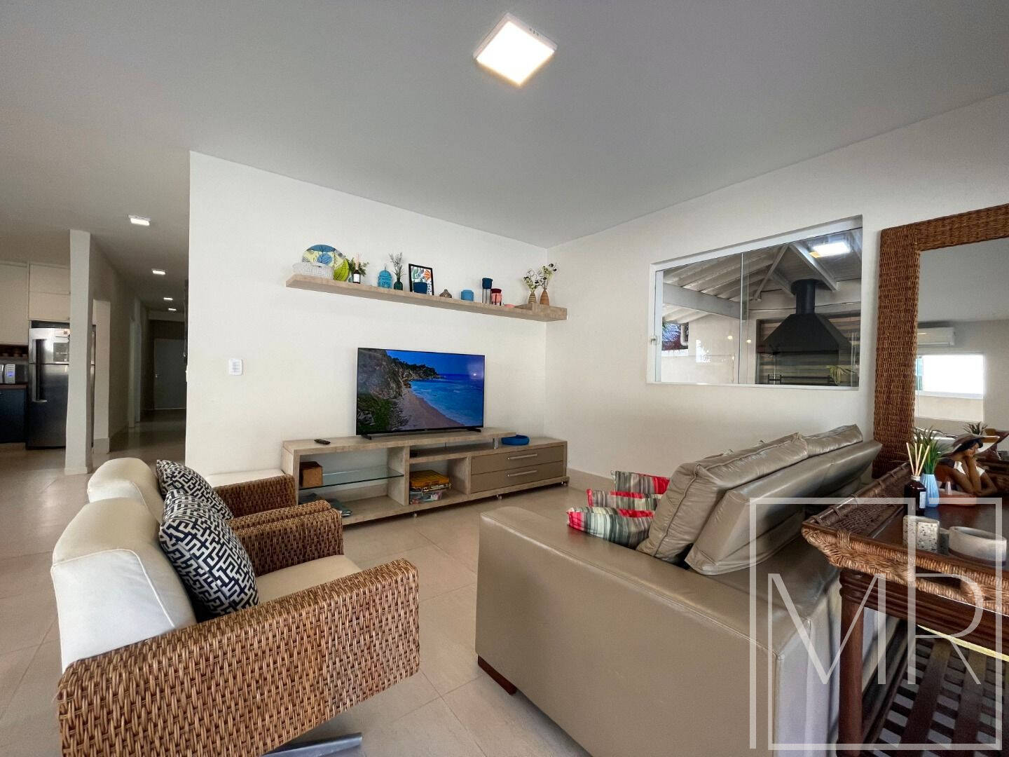 Casa, 4 quartos, 240 m² - Foto 13