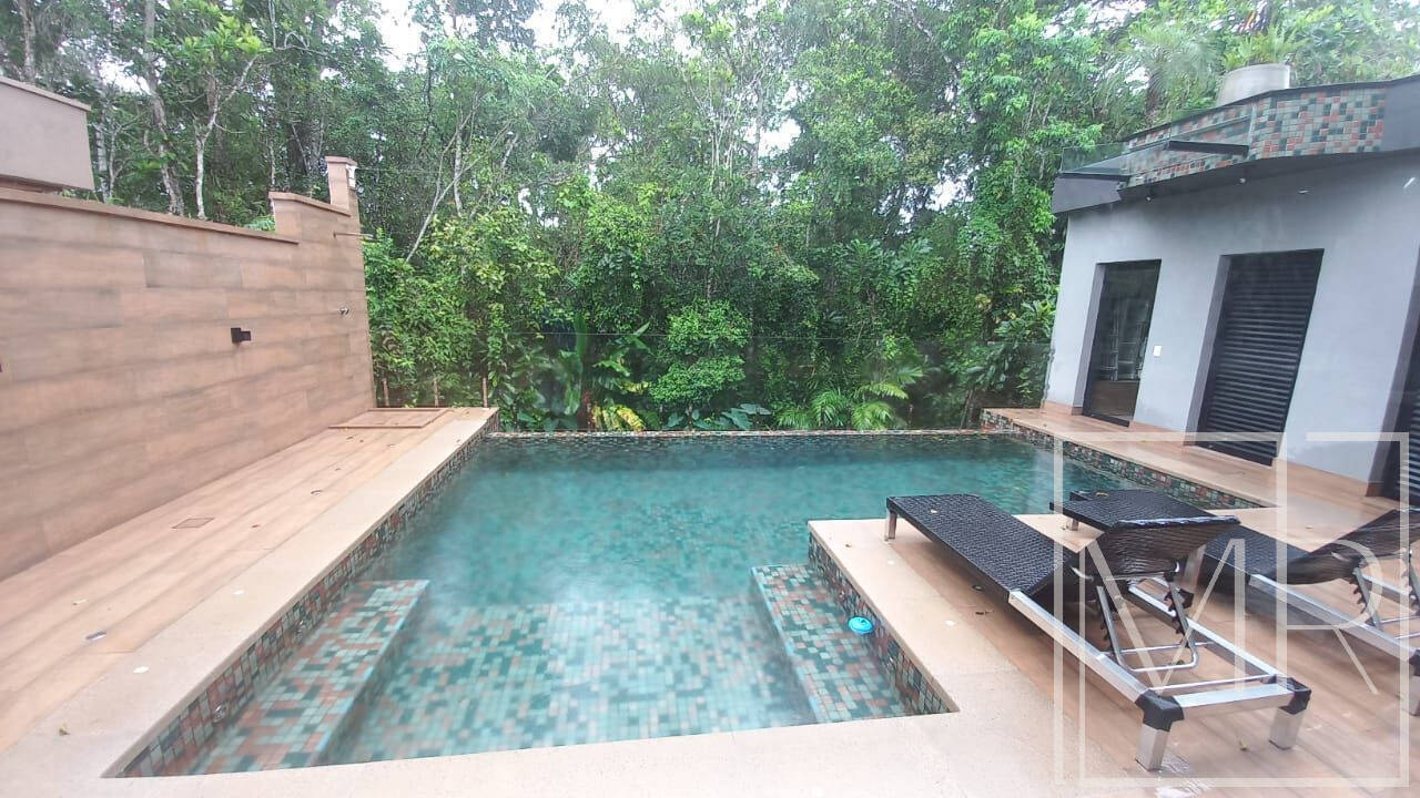 Casa, 5 quartos, 360 m² - Foto 1