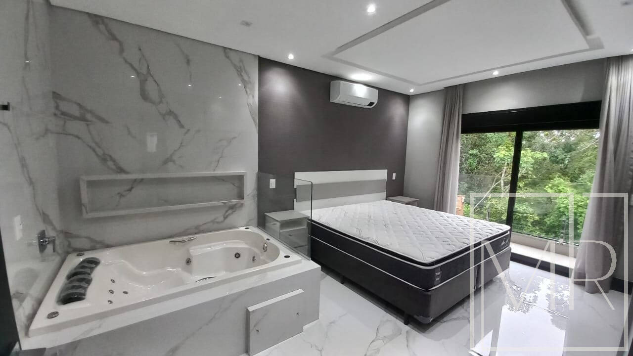Casa, 5 quartos, 360 m² - Foto 8