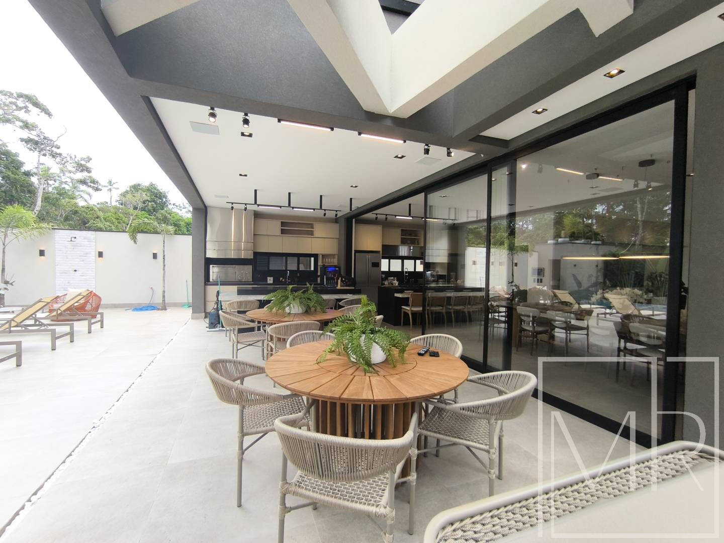 Casa, 6 quartos, 552 m² - Foto 22