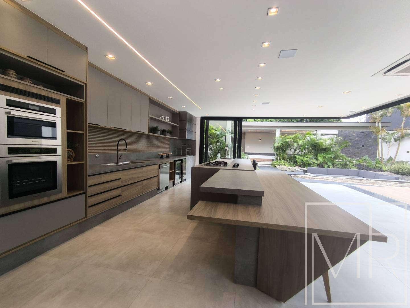 Casa, 7 quartos, 1335 m² - Foto 16