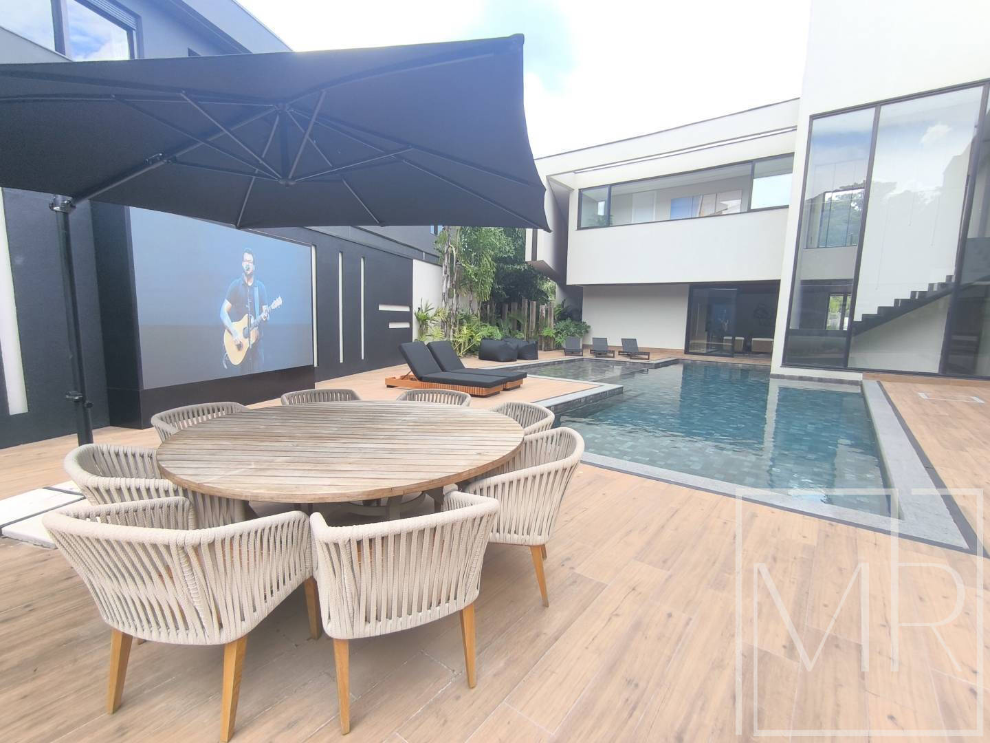 Casa, 7 quartos, 1335 m² - Foto 28