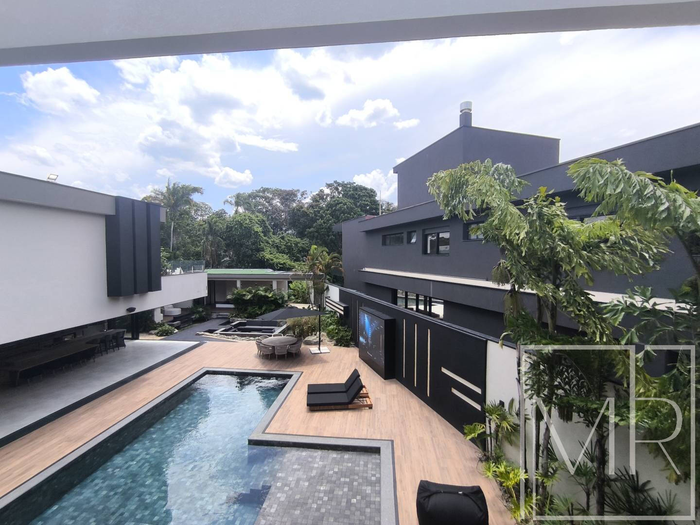 Casa, 7 quartos, 1335 m² - Foto 60