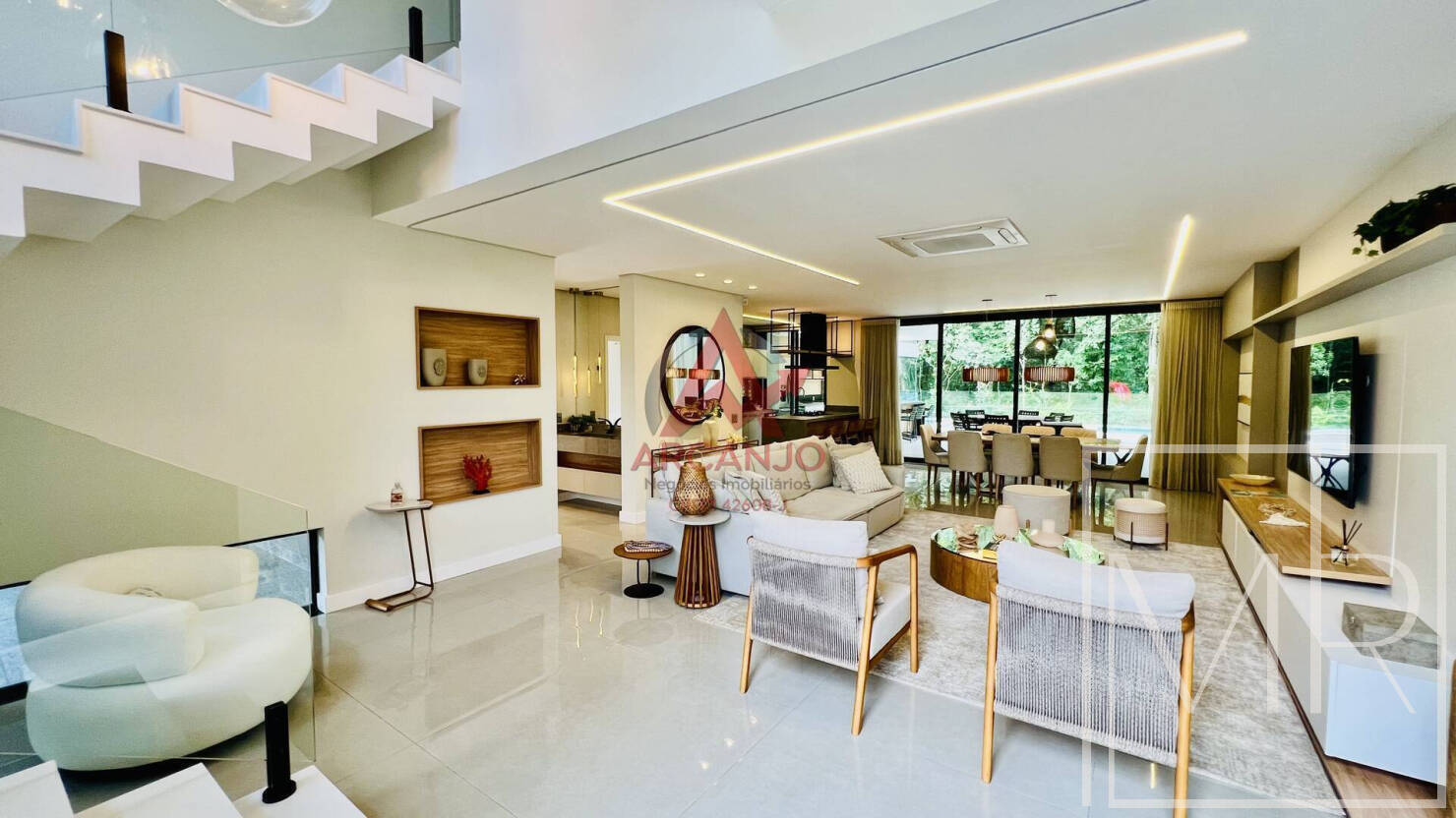Casa, 5 quartos, 493 m² - Foto 1