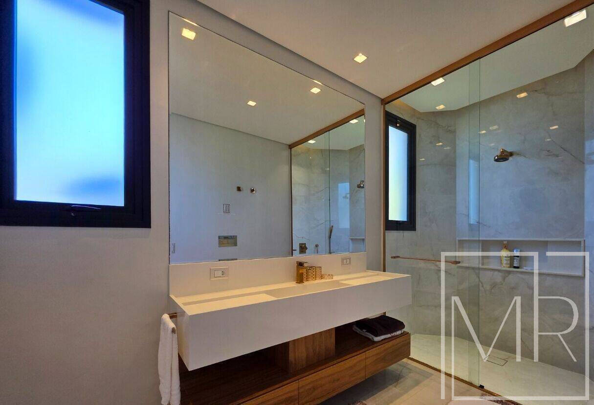 Casa, 7 quartos, 942 m² - Foto 42