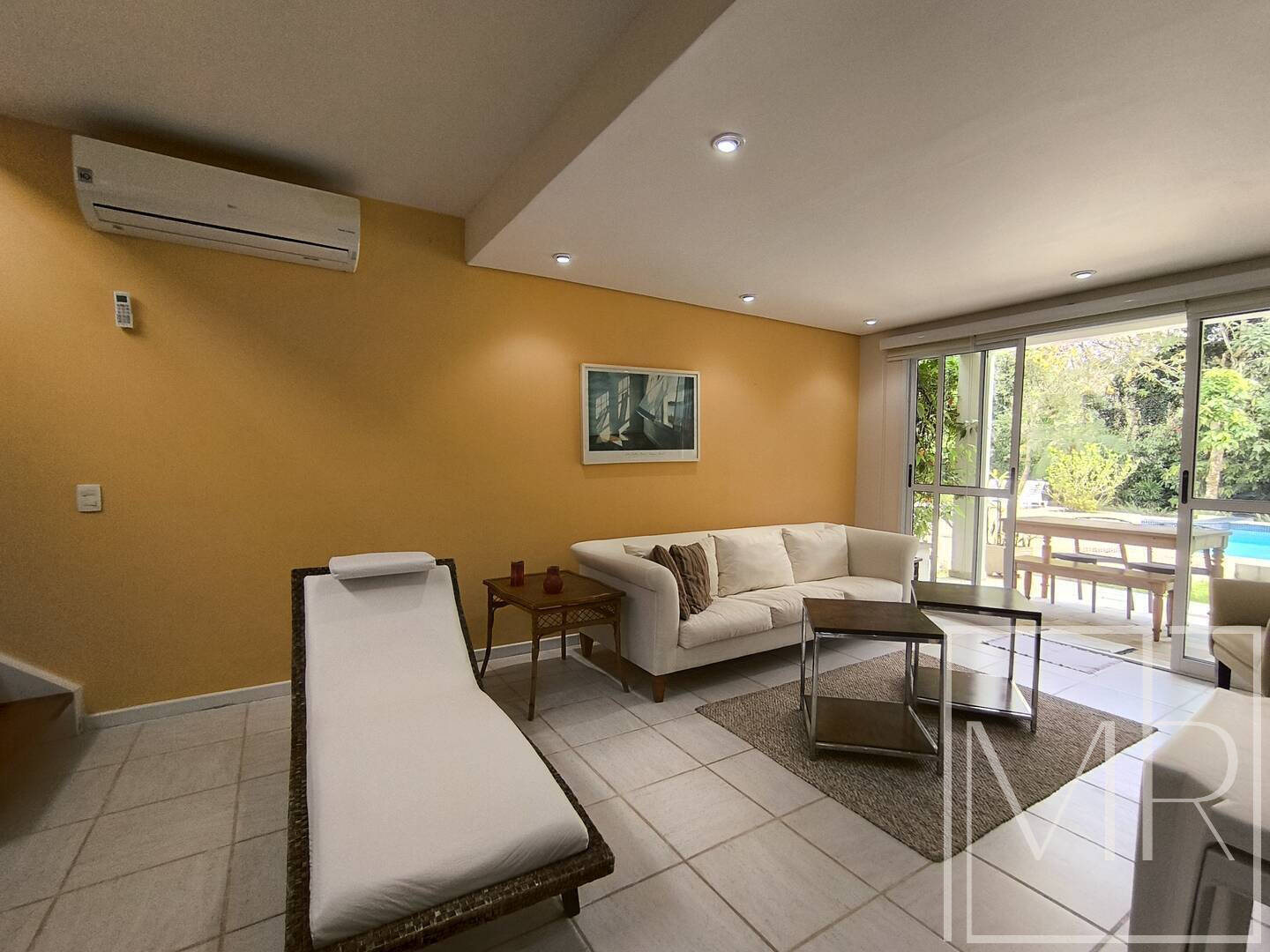 Casa, 3 quartos, 138 m² - Foto 2