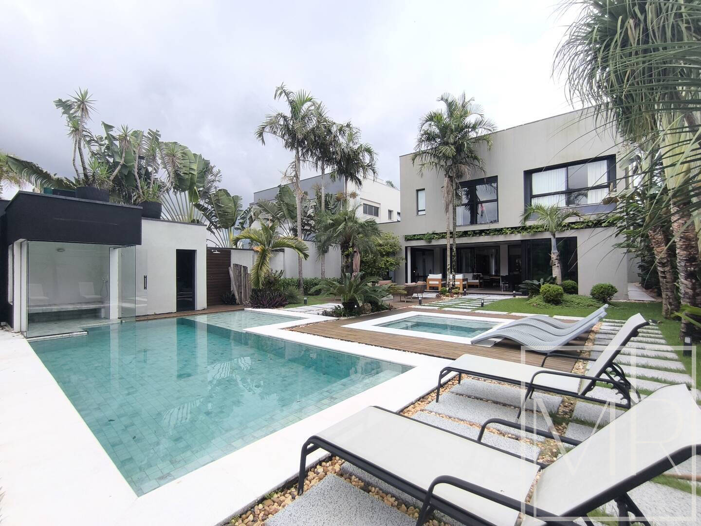 Casa, 5 quartos, 485 m² - Foto 1