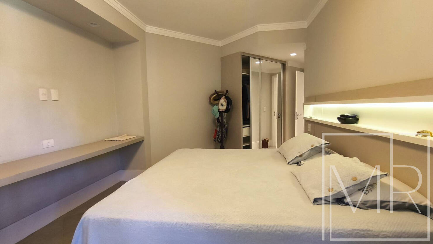 Apartamento, 4 quartos, 180 m² - Foto 21
