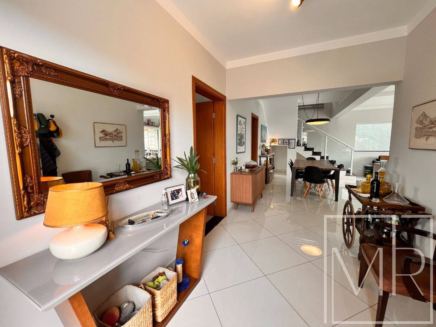 Casa, 4 quartos, 209 m² - Foto 3
