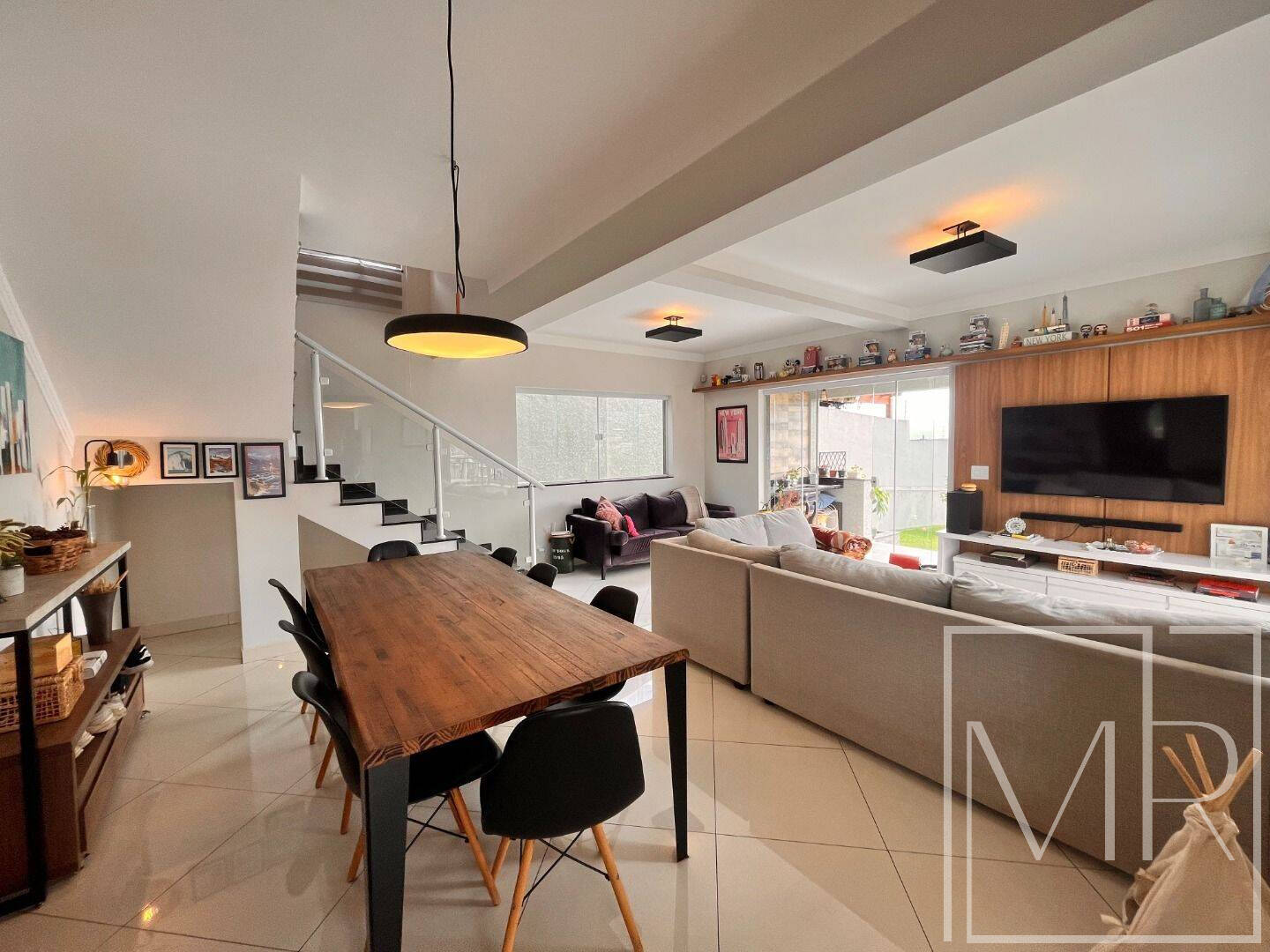 Casa, 4 quartos, 209 m² - Foto 9