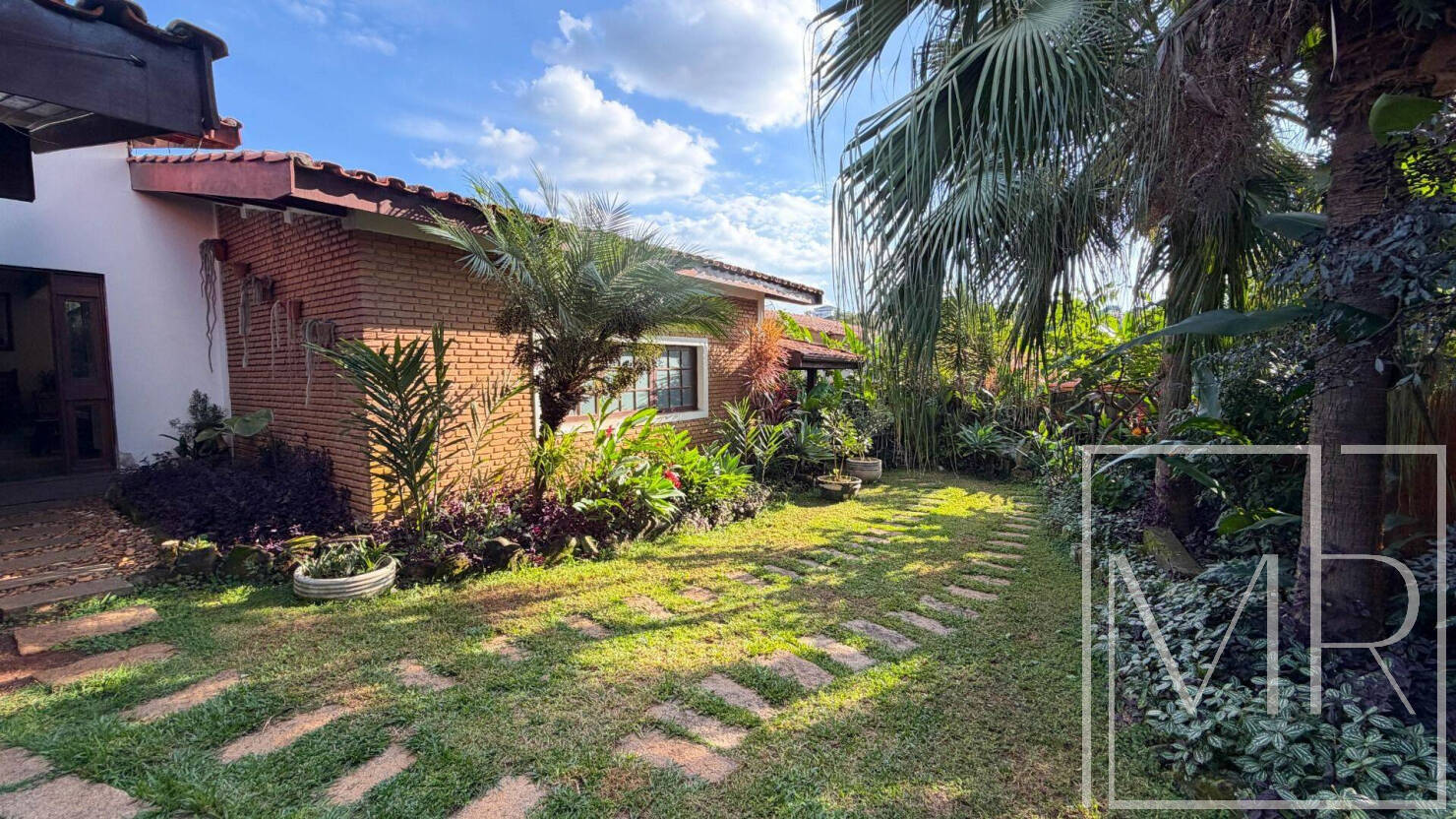 Casa, 4 quartos, 335 m² - Foto 10