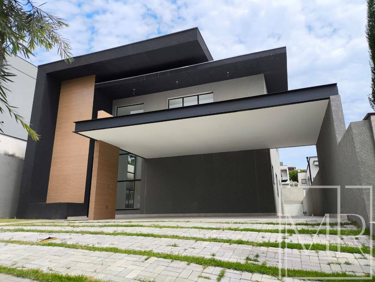 Casa, 4 quartos, 299 m² - Foto 2