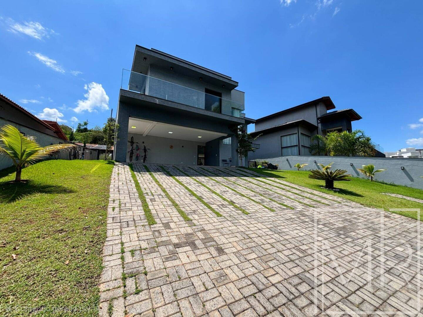 Casa, 5 quartos, 307 m² - Foto 4