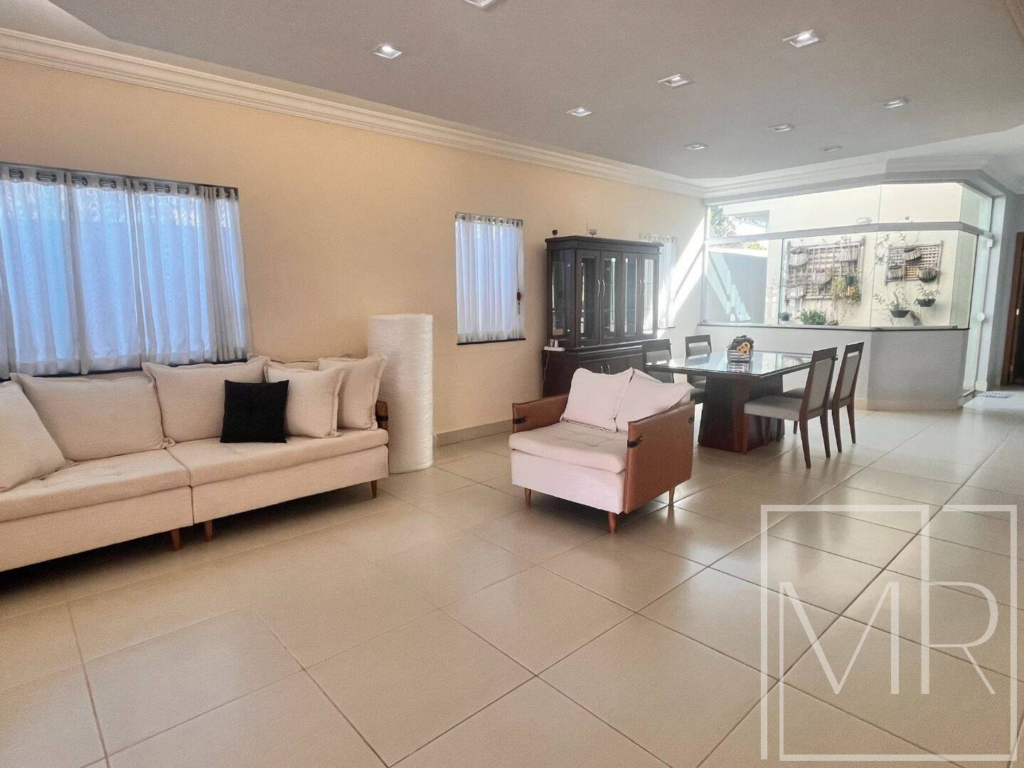 Casa, 3 quartos, 285 m² - Foto 10