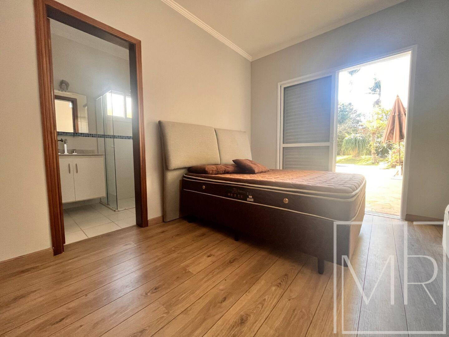Casa, 3 quartos, 285 m² - Foto 20