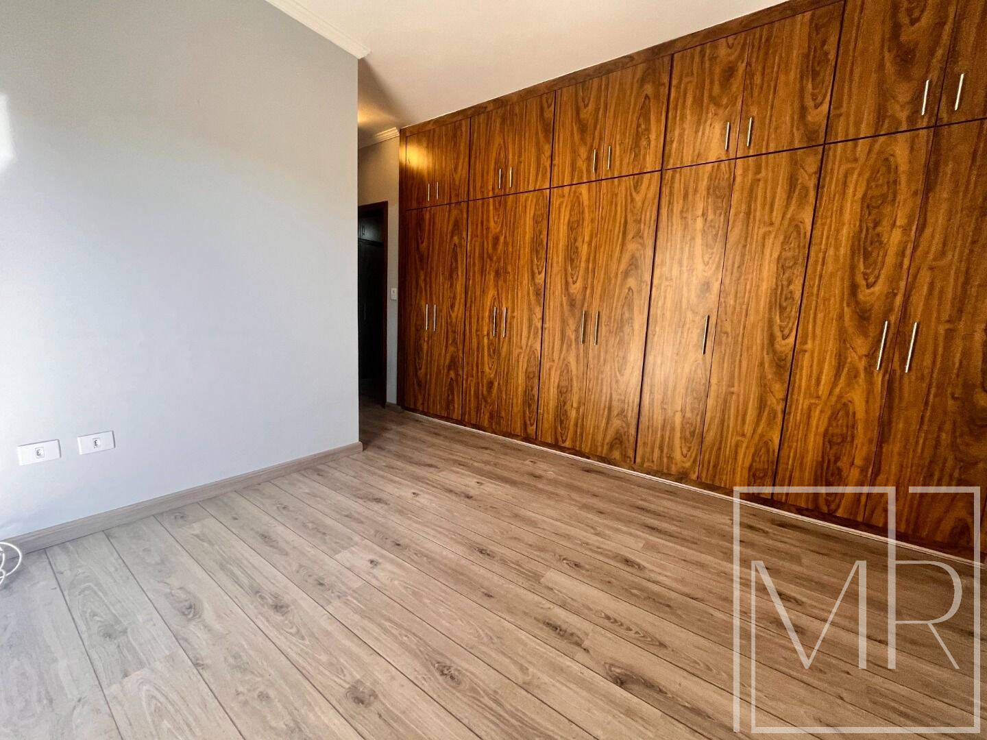 Casa, 3 quartos, 285 m² - Foto 23