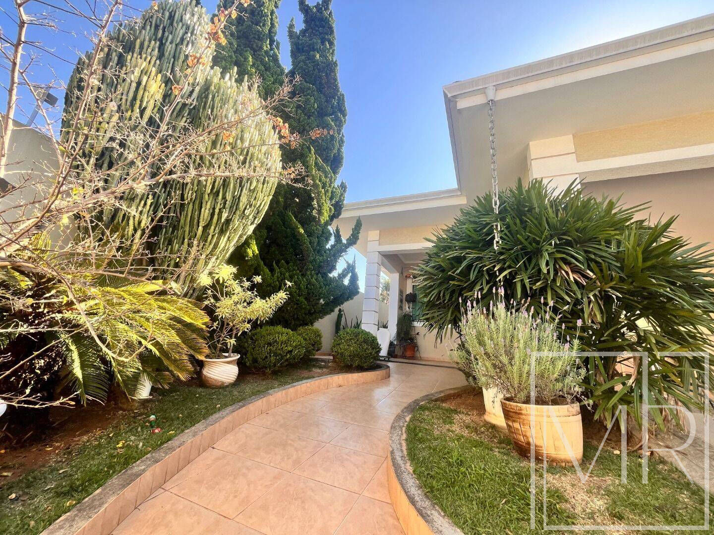 Casa, 3 quartos, 285 m² - Foto 4