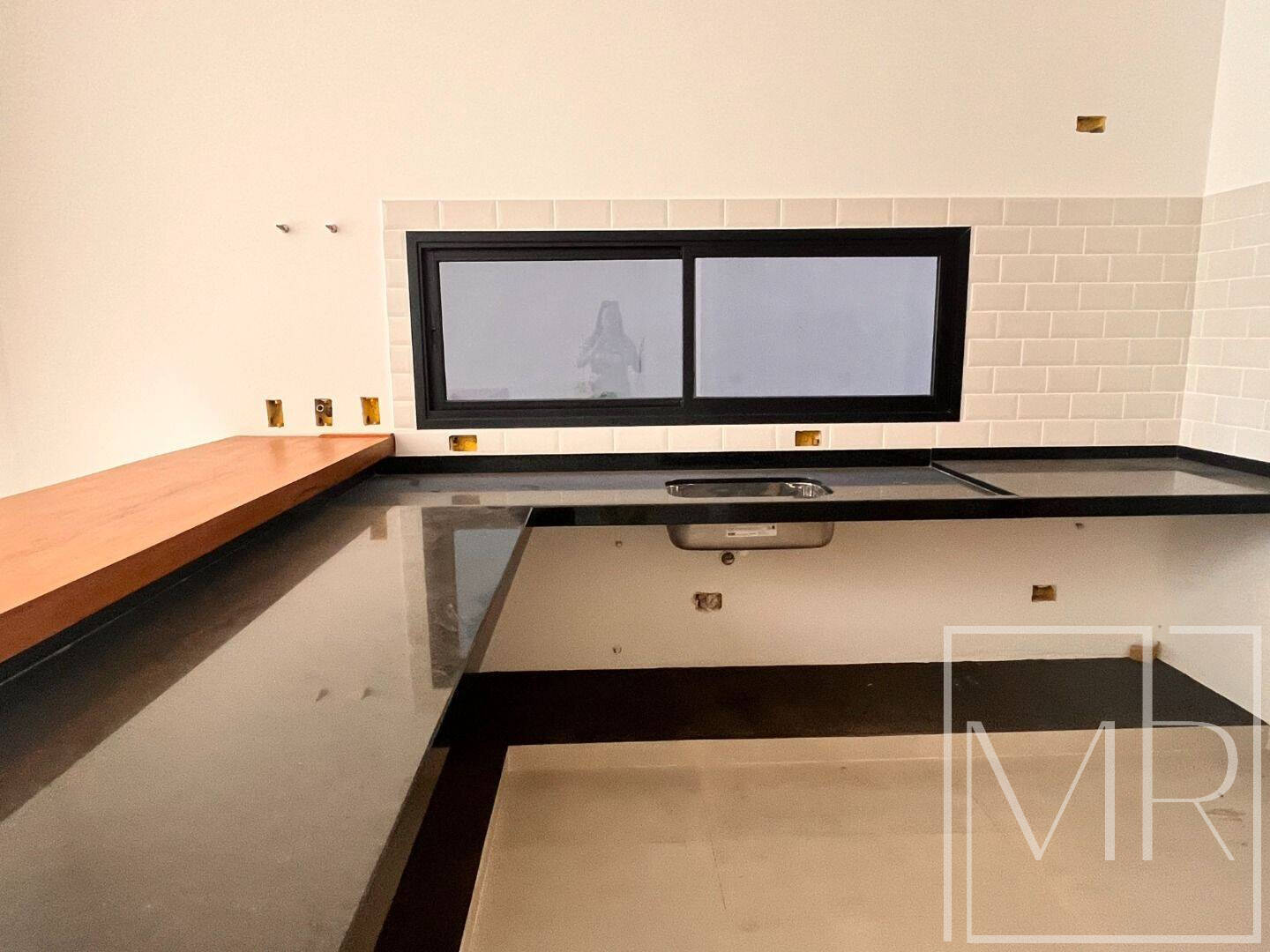 Casa, 3 quartos, 177 m² - Foto 4