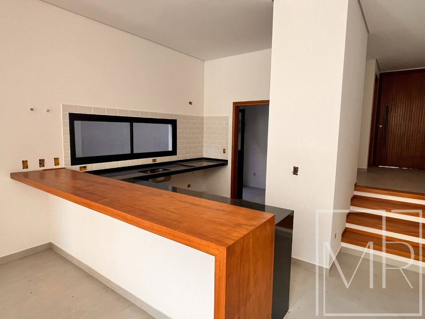 Casa, 3 quartos, 177 m² - Foto 6